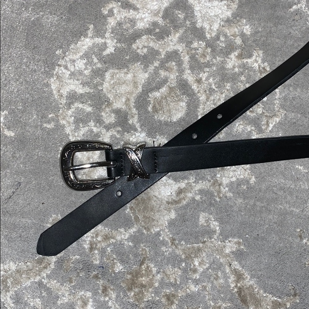 Forever 21 BeltFINAL SALE CLOSING CLOSET